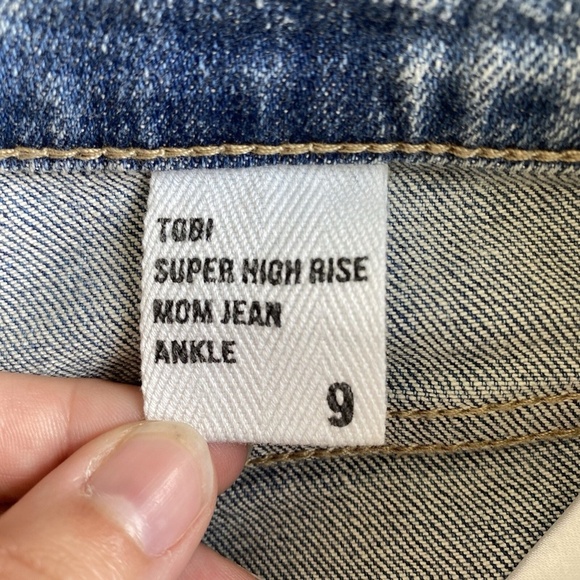 Eunina Tobi Super High-Rise Mom Jean Ankle - Size 9 - Picture 13 of 16